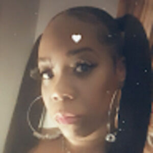 Meet your Posher, Latasha